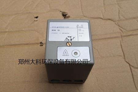 4450.jpg 4450.jpg