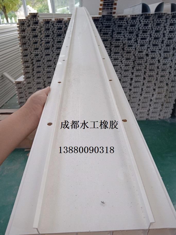 拉缝(1).jpg