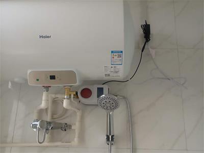 热水器刷卡控水机K2608.jpg 热水器刷卡控水机K2608.jpg