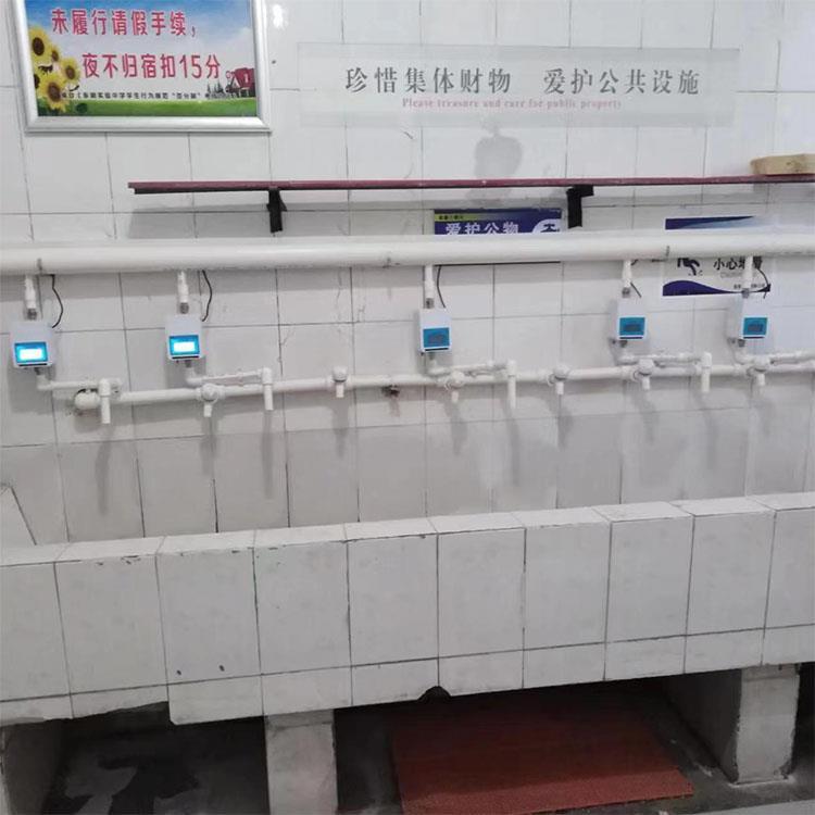 K5S01校园热水一体机.jpg K5S01校园热水一体机.jpg