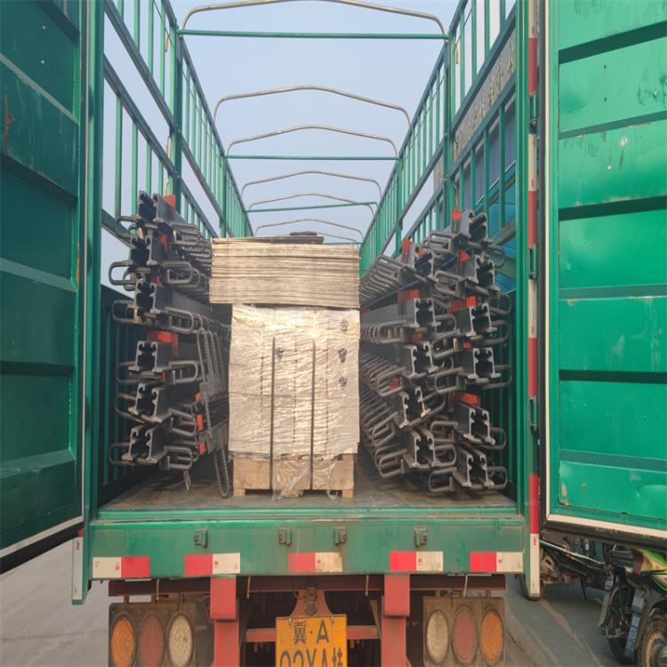 鑫运 桥梁伸缩缝 公路桥梁伸缩缝装置 160型桥梁伸缩缝