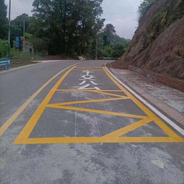 重庆四川云南贵州道路标线划线热熔漆涂料公路厂区地下库